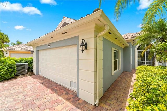 8543 Alessandria CT, Naples, FL 34114