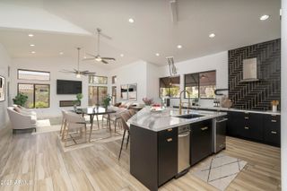 5403 E CANNON Drive, Paradise Valley, AZ 85253