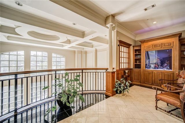 3275 Lenox Road NE, Atlanta, GA 30324