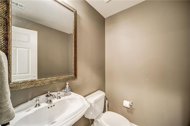 3275 Lenox Road NE, Atlanta, GA 30324