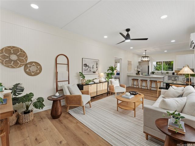 3359C Kanaina Avenue, Honolulu, HI 96815