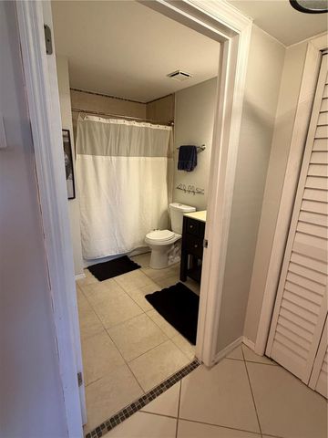 2400 FEATHER SOUND DRIVE 213, Clearwater, FL 33762