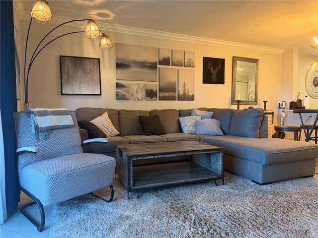 2400 FEATHER SOUND DRIVE 213, Clearwater, FL 33762
