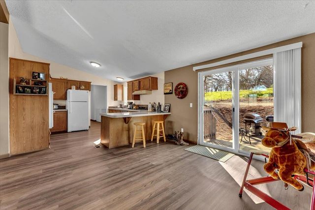 17257 Hooker Creek Road, Cottonwood, CA 96022