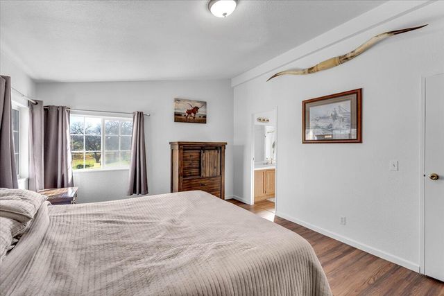 17257 Hooker Creek Road, Cottonwood, CA 96022