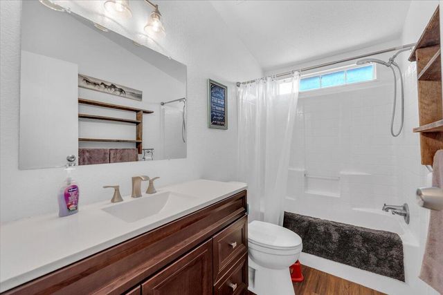 17257 Hooker Creek Road, Cottonwood, CA 96022