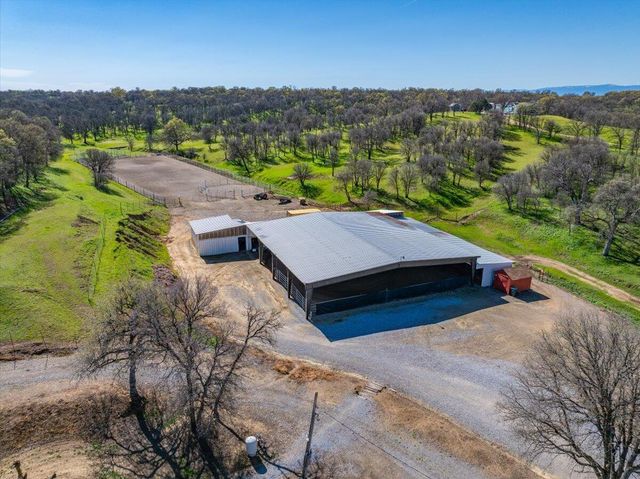 17257 Hooker Creek Road, Cottonwood, CA 96022