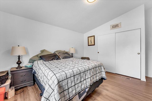 17257 Hooker Creek Road, Cottonwood, CA 96022