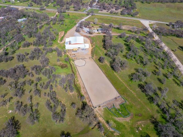 17257 Hooker Creek Road, Cottonwood, CA 96022