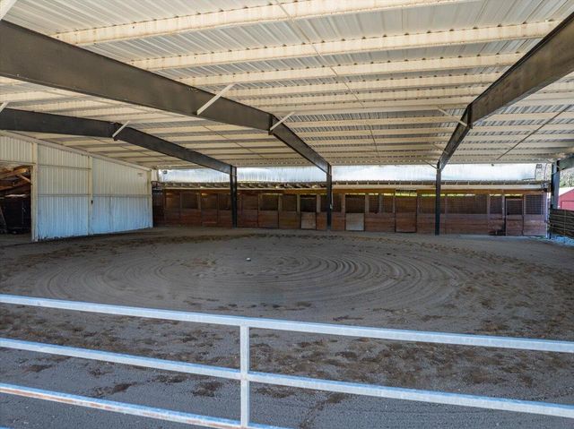 17257 Hooker Creek Road, Cottonwood, CA 96022