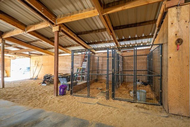 17257 Hooker Creek Road, Cottonwood, CA 96022