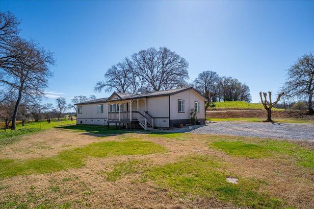 17257 Hooker Creek Road, Cottonwood, CA 96022