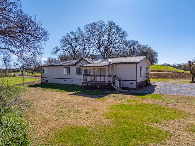 17257 Hooker Creek Road, Cottonwood, CA 96022