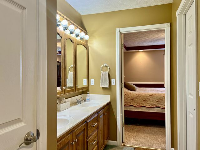 1513 Charlie Butts Rd, Franklin, KY 42134
