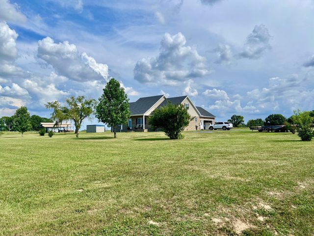 1513 Charlie Butts Rd, Franklin, KY 42134
