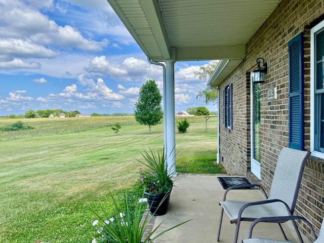 1513 Charlie Butts Rd, Franklin, KY 42134