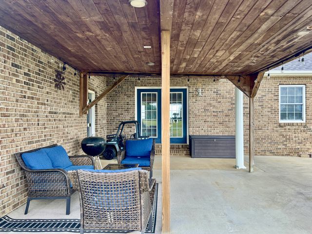 1513 Charlie Butts Rd, Franklin, KY 42134