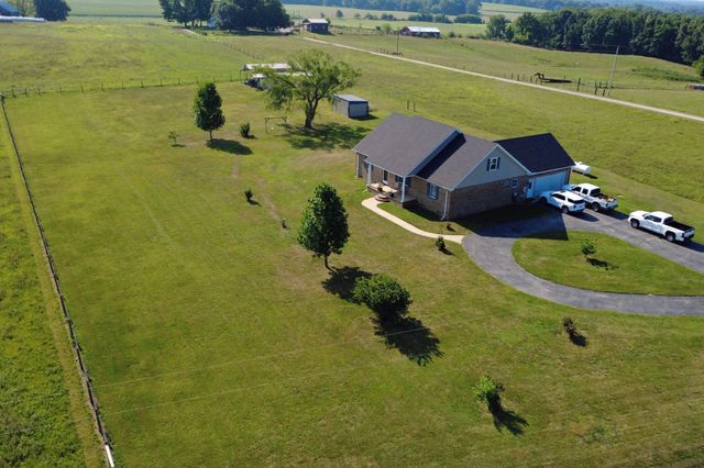 1513 Charlie Butts Rd, Franklin, KY 42134