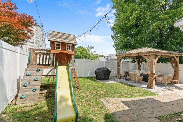 100 Ashland St, Lynn, MA 01905