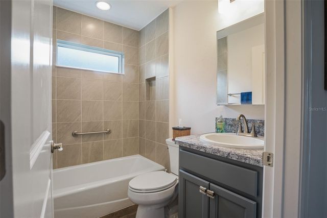 2378 YOUNGMANN LOOP, The Villages, FL 32163