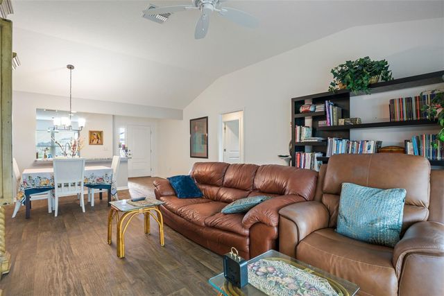 2378 YOUNGMANN LOOP, The Villages, FL 32163