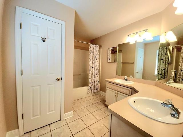 2107 Kinsley Lane, Tallahassee, FL 32308