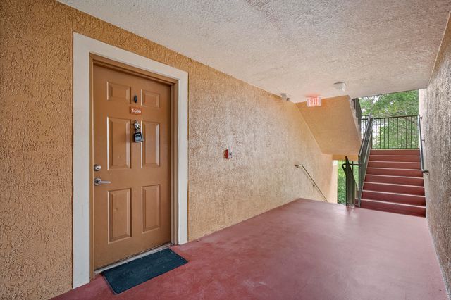 3686 NW Adriatic Lane, Jensen Beach, FL 34957