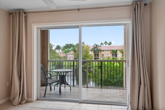 3686 NW Adriatic Lane, Jensen Beach, FL 34957