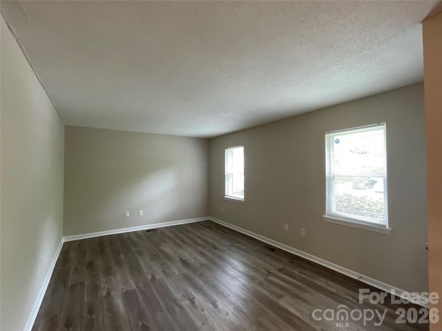 3623 Driftwood Drive, Charlotte, NC 28205