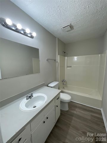 3623 Driftwood Drive, Charlotte, NC 28205