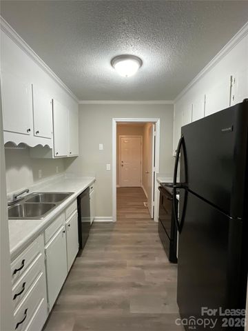 3623 Driftwood Drive, Charlotte, NC 28205