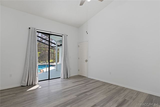 199 N Crystal Meadow Path, Crystal River, FL 34429