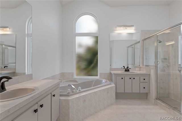 199 N Crystal Meadow Path, Crystal River, FL 34429