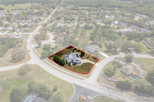 199 N Crystal Meadow Path, Crystal River, FL 34429