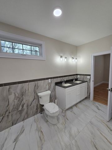73 Dudley Hill Rd, Dudley, MA 01571