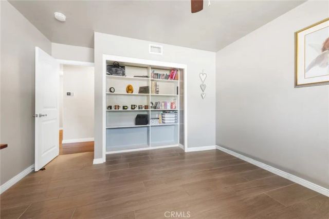 5470 Greenbrier Dr, Riverside, CA 92504