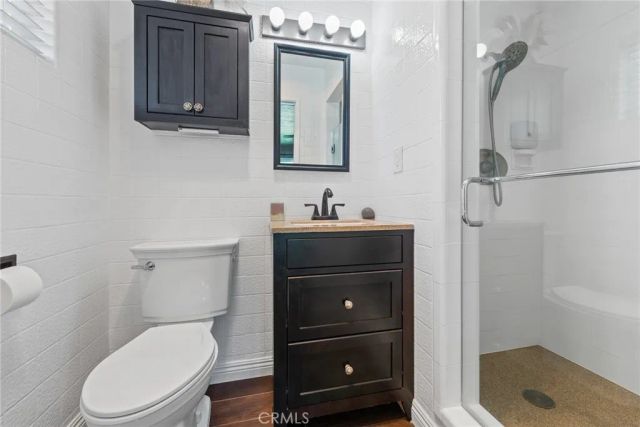 5470 Greenbrier Dr, Riverside, CA 92504
