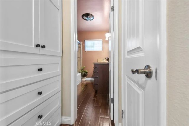 5470 Greenbrier Dr, Riverside, CA 92504