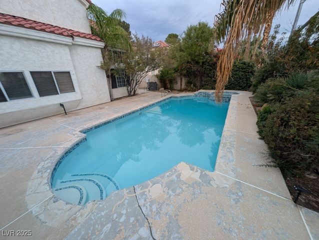 2704 Ontario Drive, Las Vegas, NV 89128