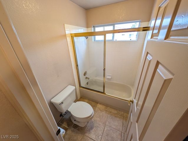 2704 Ontario Drive, Las Vegas, NV 89128