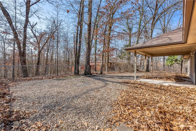 22 Harborough Drive, Bella Vista, AR 72714