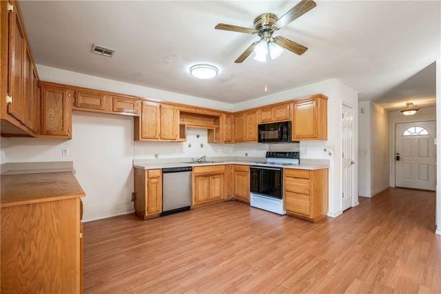 22 Harborough Drive, Bella Vista, AR 72714