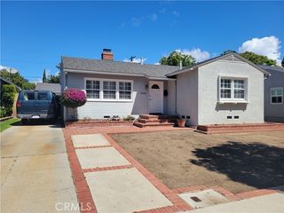 10765 Esther, Los Angeles, CA 90064