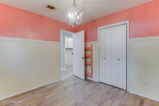 12328 Kaiser Place, Ocean Springs, MS 39564