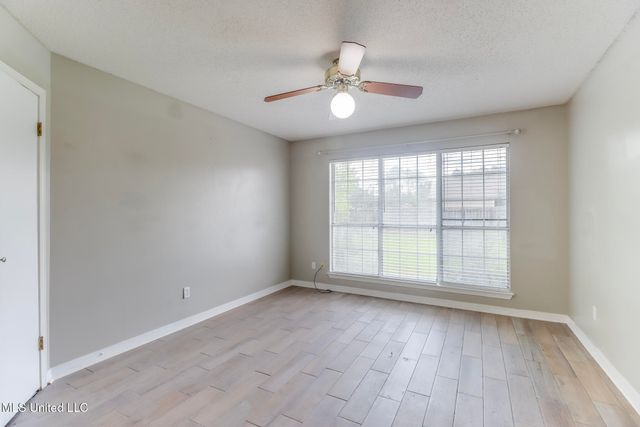 12328 Kaiser Place, Ocean Springs, MS 39564