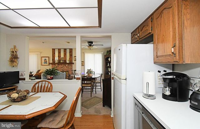 633 KESTON DR, Fairless Hills, PA 19030