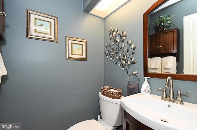 633 KESTON DR, Fairless Hills, PA 19030
