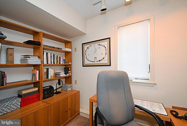 633 KESTON DR, Fairless Hills, PA 19030