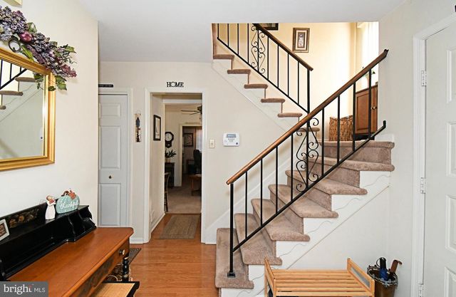 633 KESTON DR, Fairless Hills, PA 19030