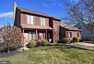 633 KESTON DR, Fairless Hills, PA 19030
